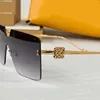 Прямоугольный солнцезащитные очки LW40082 роскошные ретро -ретро -дизайнерские солнцезащитные очки UV400 квадратных квадратных линз золотые металлические ноги поляризованные световые световые стаканы повседневные очки