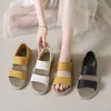 Chaussures décontractées 35-42 Sandales féminines Plateforme plate d'été Femme Peep Toe Slip-On Soft Soft Solided Color Color Bage Zapatillas 3