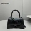 Balencig Le Cagole Luxury Black Messenger Portable Bags Designer B Shoulder Bag Hourglass Crocodile Pattern Pending To Europe and America Retro Cute Fashi
