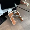 Slippers Femmes Chaussures Peep Toe Boucle Boucle High Heels Slip on Sandals Retro Heart Sandalias Couleurs solides Pumps Fashion Design