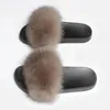 Chaussures décontractées Fluffy Furry Fournsières de fourrure Femmes Sandales Sandales Breinage en peluche House