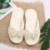 Slippers Femmes Flip Flop Sandales d'été Sweet Bow Not Cloud Low Talon Casual White Talons plage Home Flats Soft Luxury salle de bain