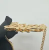 Naszyjniki Niestandardowy naszyjnik z podwójną nazwą z koroną 3D Dwukrotnie nazwa Pendant Personalizowany złota tablica znamionowa Prezenty dla kobiet