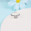 Ringen 100% nieuwe 925 Sterling Silver Radiant Heart Pave Signet Rings For Women Wedding Engagement Finger Ring Fijne sieraden Gratis verzending