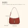 Borsa ascellata in stile Inghilterra per donne Designer Luxury Borse Borse 2024 Nuovo in Pu vintage Lock Decorati Classic Small Show I1al#