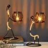 Nordic Metall Candlestick abstrakte Charakter Skulptur Kerzenhalterdekoration handgefertigte Figuren Home Dekoration Kunst Geschenk 240410