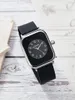 Montre-bracelets Femmes Regardez le rectangle élégant cadran carré quartz montre la bracele