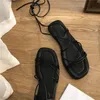 Sandal Summer 2024 Beach Fashion Sexig Flat Casual Crosstie Open Toe Fairy Style N Band Shoes Black Rom Sandaler 240409