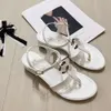 2024 New French Designer Women Slippers Clip Toe Flat Sandals Summer T Tied Ladies Shoes Beach Casual Woman Luxury Channel Flip Flops Fashion Female Leather Footwear