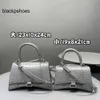 Balencig Le Cagole Luxury Black Messenger Portable Bags Designer B Shoulder Bag Hourglass Crocodile Pattern Pending To Europe and America Retro Cute Fashi