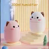 Nemlendiriciler Taşınabilir 200ml Hava Nemlendiricisi Sevimli Kawaii Aromatik Difüzör Gece ışığı ve Soğuk Sisli Yatak Odası Ev ve Araba Arıtmaları için Uygun Y240422