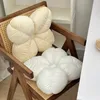 Cuscino per sedile per camera da letto decorazione per ufficio divano cuscini di peluche giocattoli margherite a fiore cuscino forma girasole per bambini ragazza 240422