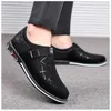 Zapatos informales Lofaters para hombres Moccasins Classic Classic para hombres Slip-Of Office Man Trabajo de la tendencia de la tendencia de conducción