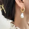 Andra retroimitationer Barock Pearl Pendant Earrings for Women Circle Drop Earrings Round Earclip Party Jewelry Earbuckle Gift 240419