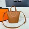 designer bag Luxury H2024 bucket bag New In The Loop Pig Nose Bucket Bag New Vegetable Basket Bags Open Handheld shoulder crossbody bags