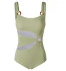 Swimwear's Swimwear da bagno con costume da bagno su una spiaggia estiva in cammino verde monokini tagliato femmina piscina imbottita in stile corea