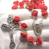 Kedjor handgjorda röda mjuka cerami rospärlor radband Jesus Cross Halsband Virgin Guadalupe Center