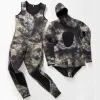 Accessoires Olylan WetSuit Men 5 mm 7 mm Néoprène Spearfishing Sweva Plongée Camouflage 2 pièces Gardez les surfaces de la combinaison de pêche chaleureuse