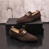 2024 Nouvelle arrivée Chaussures masculines Luxury Broen Suede en cuir décontracté conduite oxfords chaussures à hommes mocassins mocassins italien chaussure pour hommes 38-43