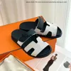 H Zwart Witte Sandaal Tazz Slipper Flip Flop Designer Casual schoenen Luxurys Summer Beach Flat Heel Sliders Lederen schoen