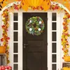 Flores decorativas coronas de otoño Halloween Realistas atractivas coronas navideñas para la puerta delantera Housewarming Decoración de regalos Accesorio