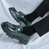 Отсуть обувь зеленые мужчины кожаная черная повседневная бизнес-платформа кисточки для свадьбы на свадьбе