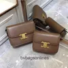 High end designer väskor för kvinnor celli tofu väska kohud låda liten fyrkantig väska vintage singel axelväska crossbody womens väska original 1: 1 med riktig logotyp och låda