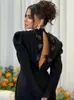 Klassieke zwarte zeemeermin avondjurken Hollow Back High Collar Prom jurk met 3D Flower Ruched Dames met lange mouwen Speciale gelegenheid jurk