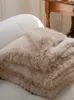 ブランケットブランケットソリッドカラー模造毛皮カジュアル濃厚暖かいシンプルなモダンホームフリース適切な寝室ソファオフィス冬