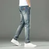Designer di jeans maschile 2022 Luce luce europea di moda europea jeans elastico per leisure slim fit flower floer primavera e estate nuovo stile xirw