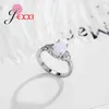 Cluster Rings Vintage Styles Classic 925 Sterling Silver Fashion Band med Four White Fire Opal High Quality Women Wedding