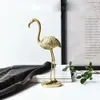 Objets légers Nordic Golden Decorative Flamingo Window Home Resin Decoration Crafts TV Cabinet Personnalité Créative Dorations S