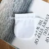 Strands 50pcs/lote bolsa de flanela para charme de miçanga Mulheres originais Europa Jewelry Birthday Gift Bags White Packaging Exterior
