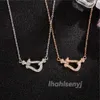 Frauen von Frauen mit 18 Karat Gold plattiert Luxusbrand Anhänger Halsketten Hufeisenschnallen Halskette Halskette Halskette Anhänger Designer Halskette Perlen Kettenschmuckzubehör keine Kiste