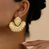 Autres boucles d'oreilles en métal géométrique exagéré pour les femmes Gift Gift Holiday Bijoux ACCESSOIRES D'EOT AE077 240419