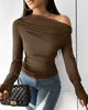 Women's Blouses Casual Tops For Women 2024 Spring lange mouw uit schouder ruches vaste kleur skew nek top magere pullover