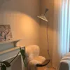 Lampa ścienna Nowoczesne Włochy Designerskie Światło do salonu Rotatable Sconce Sypialnia Study Oświetlenie Oświetlenie z żarówką E14