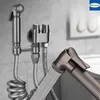 Handheld bidet sproeieret spuitpistool badkamer zelfreactie douchekop met accessoires 240415