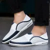 Casual schoenen mannen platte mannelijke witte sneakers handgemaakte herenloafers ademende sapato sociale masculino zapatillas de hombre