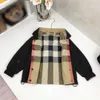 Jackets Double-lado Use Casat for Kids Fashion Child Capuz Tamanho 100-160 cm Classic Cross Stripe Design bebê outono fora de roupa