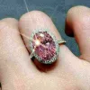 Bands Huitan Pink Cubic Zirconia Anelli per donne Engagement Wedding Luxury Accessorio Sparkling Silver Ring Female Gioielli alla moda