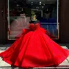 Abito da ballo principessa lucido rosso vestiti da quinceanera da perle di spalla corsetto cristallino dolce abito da concorso abito da percorso vestido de 15 anos
