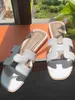 Oran Sandals Летние кожаные тапочки искренняя кожа, подходящая для тапочек женская плоская туфли летняя мода Внешняя одежда Универсальная интернет. Знаменитая Sanda Hn0f