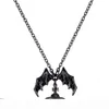 Drottning Moder Demon Evil Titanium Black Wings Diamond Saturn Necklace Super Cool Punk Bat245i