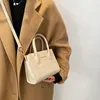 Schoudertassen vintage stenen crossbody patroon klein pu leer voor vrouwen 2024 winter tas tas dames handtassen en portemonnees meisje