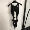 Luxury Hollow Badkläder designer baddräkt Kvinnor guldspänne badväder sexig rygglös bikini en bit baddräkt