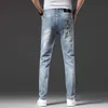 Jeans designer maschi jeans stampa ricamato a piedi piccoli piedi slip fit alla moda pantaloni casual estivi elastici VLVS