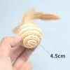 Toys Pet Cat Toys Sisal Ball Plumered Cat Ball Cat Cat Scratch Ball Pet fournit Couleur aléatoire