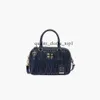 Miui matelasse bowling arcadie lolita womens man crossbody designer vagare borse tote borse da viaggio mezza luna borse da viaggio soffice sacca inverno inverno 214