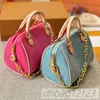 Mini travesseiro de cadeia Bolsa de lacas de laca designer de bolsas de ombro de letra de moda Pouca de moda Pouca zíper aberto Mulheres Crossbody Burse de alta qualidade embreagem